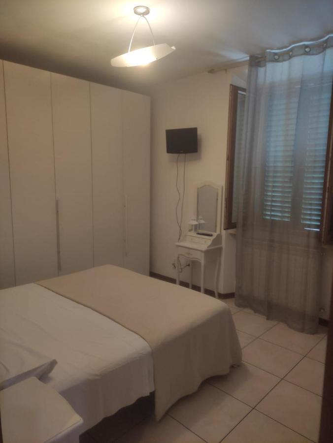 Casa Di Roberto Apartment Siena Luaran gambar